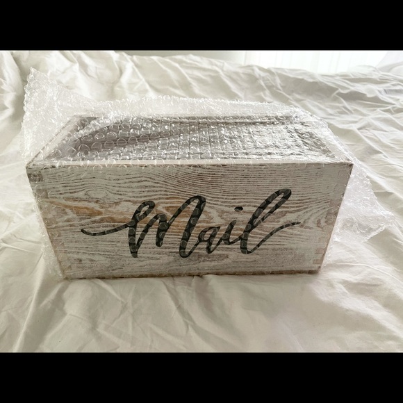 Mail Holder - Picture 2 of 6